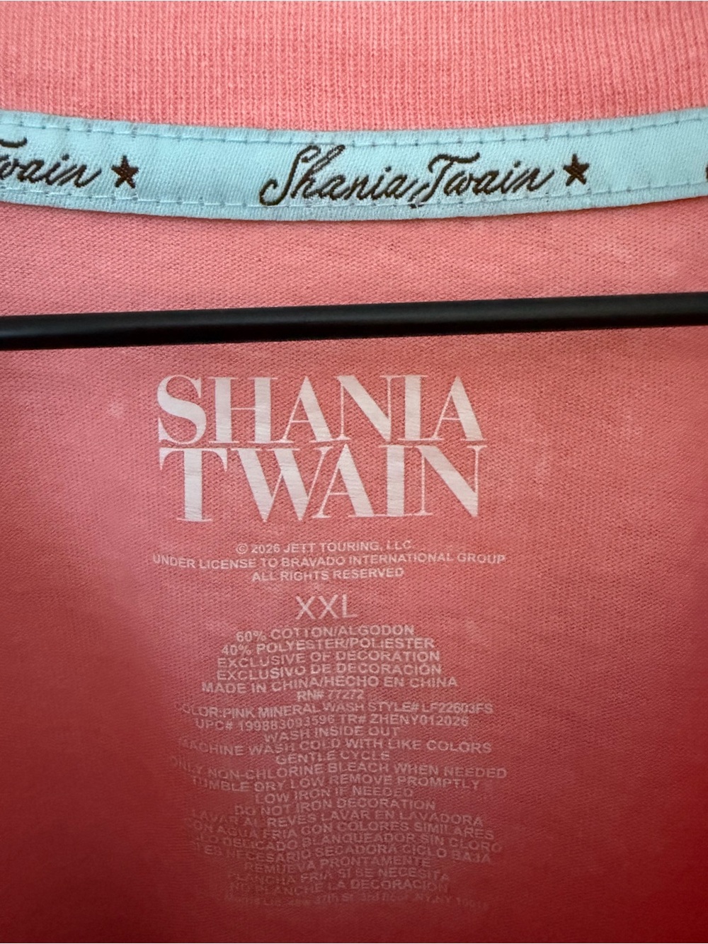 Shania Twain Boxy Crop - 2X - Picture 3 of 3